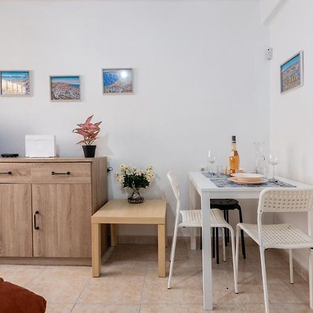 Malagasuite City Center Torremolinos Bagian luar foto